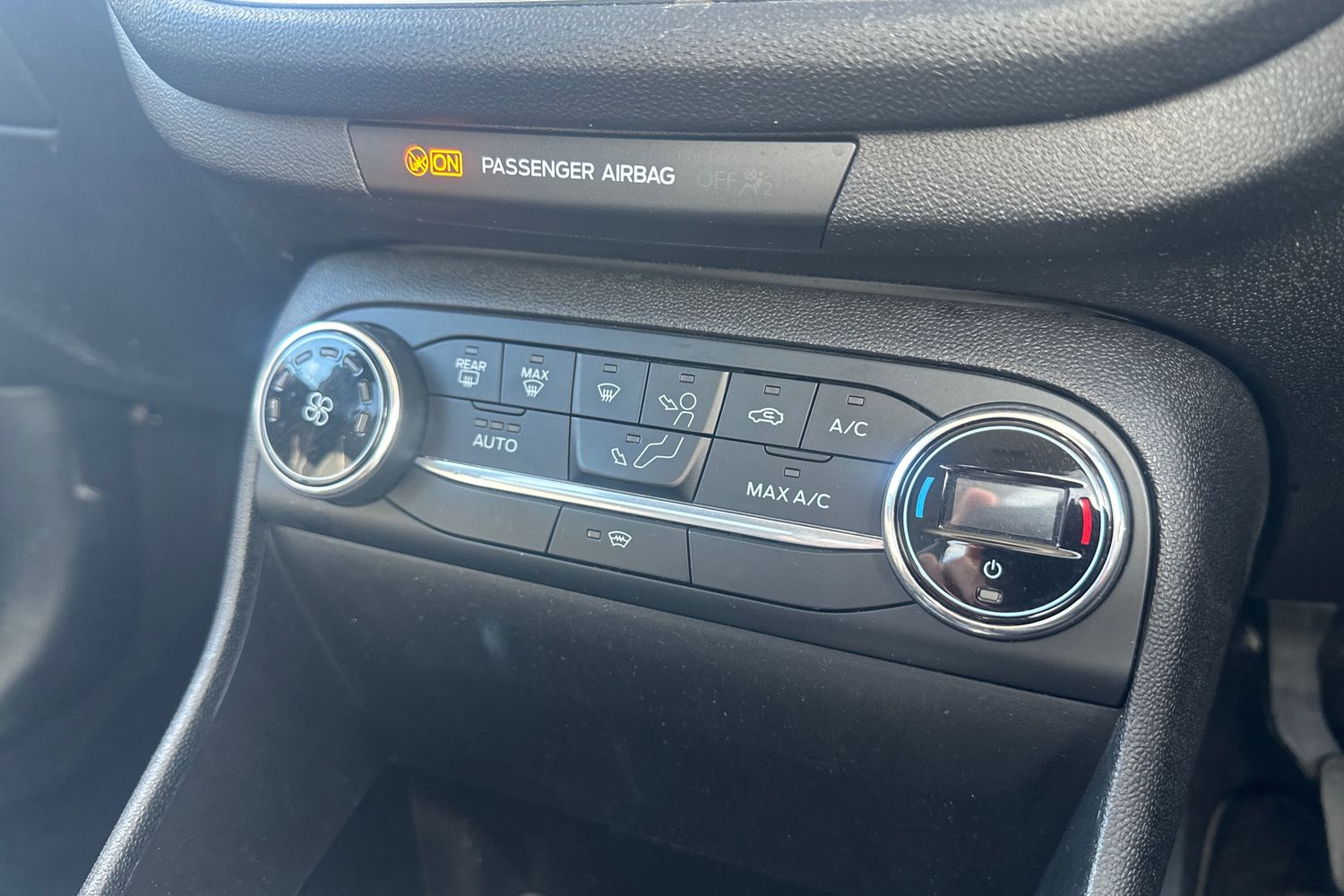 Used Ford Fiesta 2018 for sale - 77353664: Photo 15