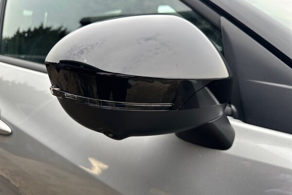 Used Nissan Juke 2024 for sale - 75424781: Photo 30