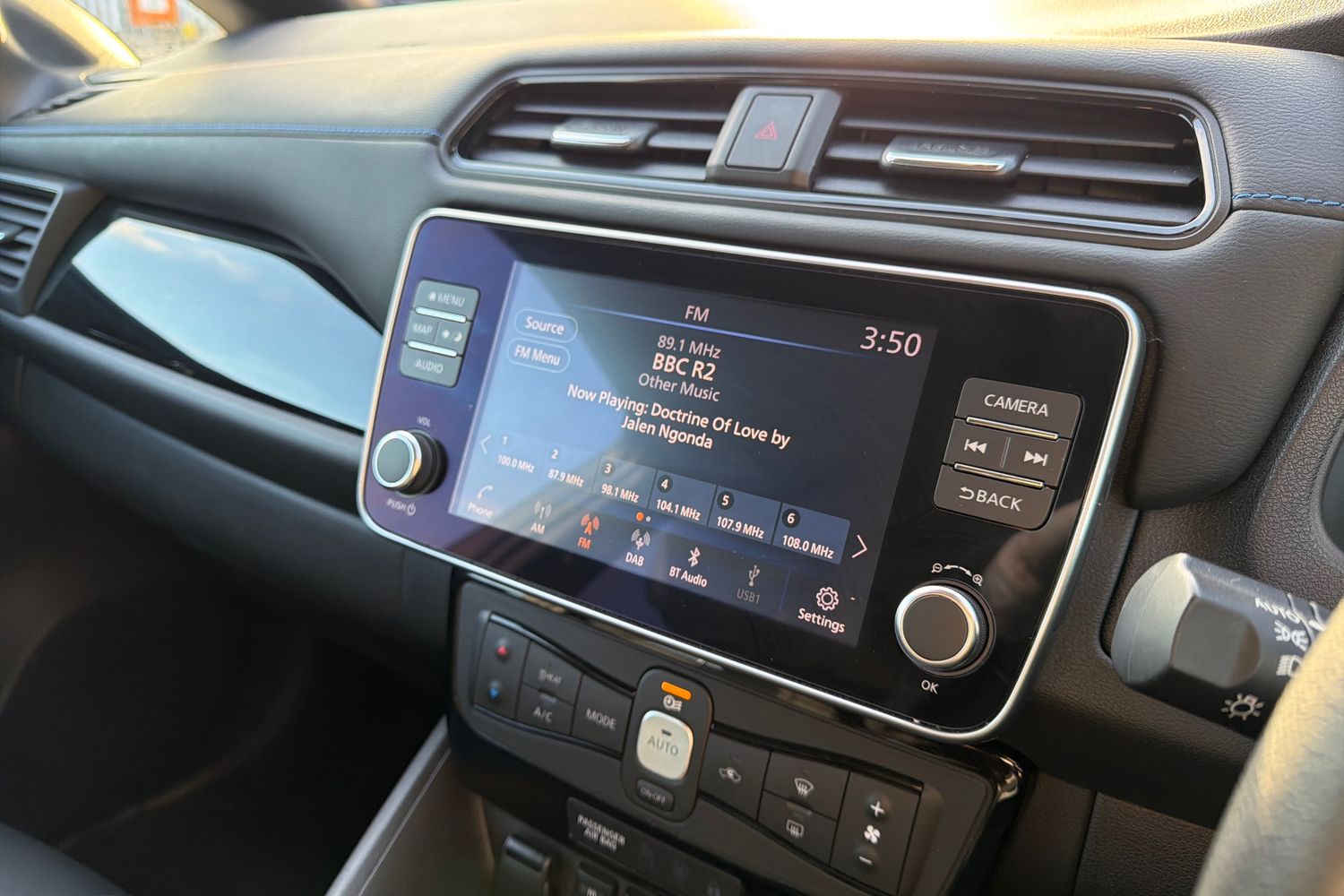 Used Nissan Leaf 2022 for sale - 77653179: Photo 17