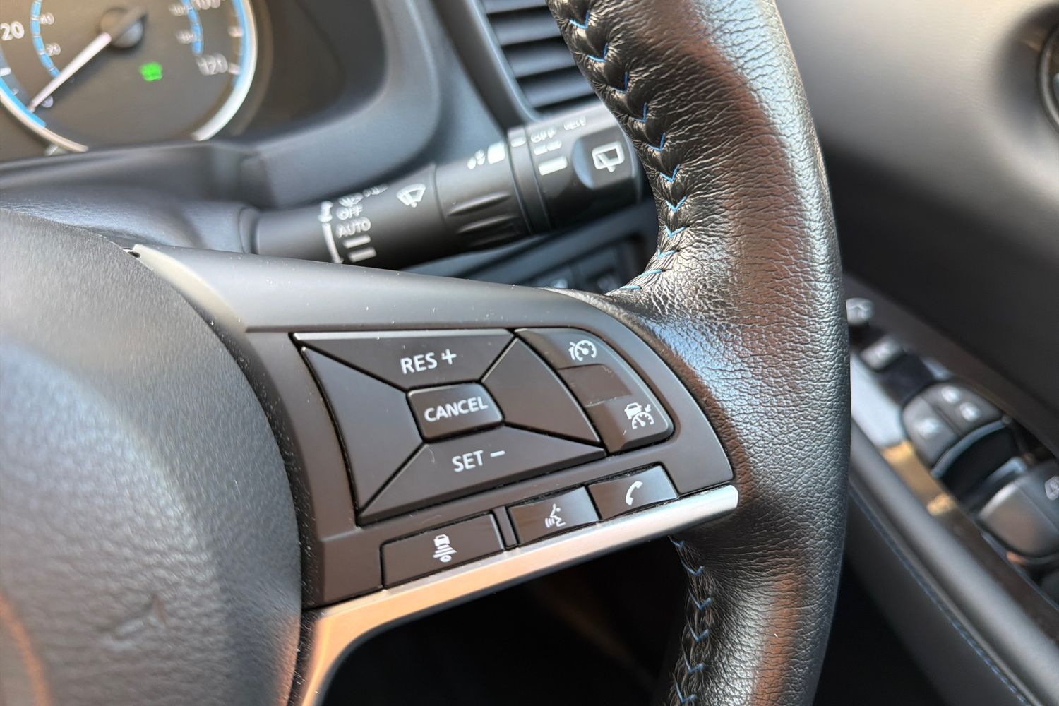 Used Nissan Leaf 2022 for sale - 77653179: Photo 22