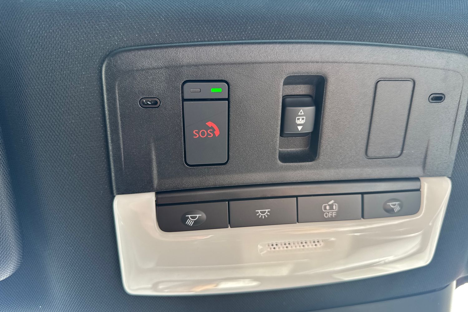 Vehicle 28