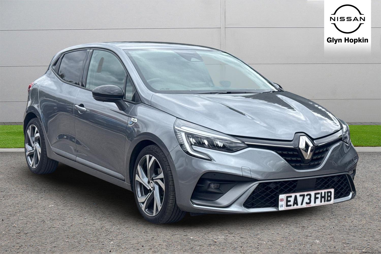 Used Renault Clio 2023 for sale - 75992789: Photo 1