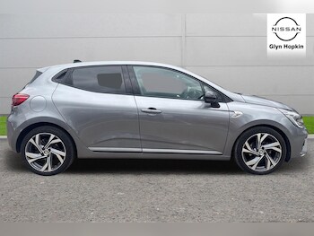 Used Renault Clio 2023 for sale - 75992789: Photo 2