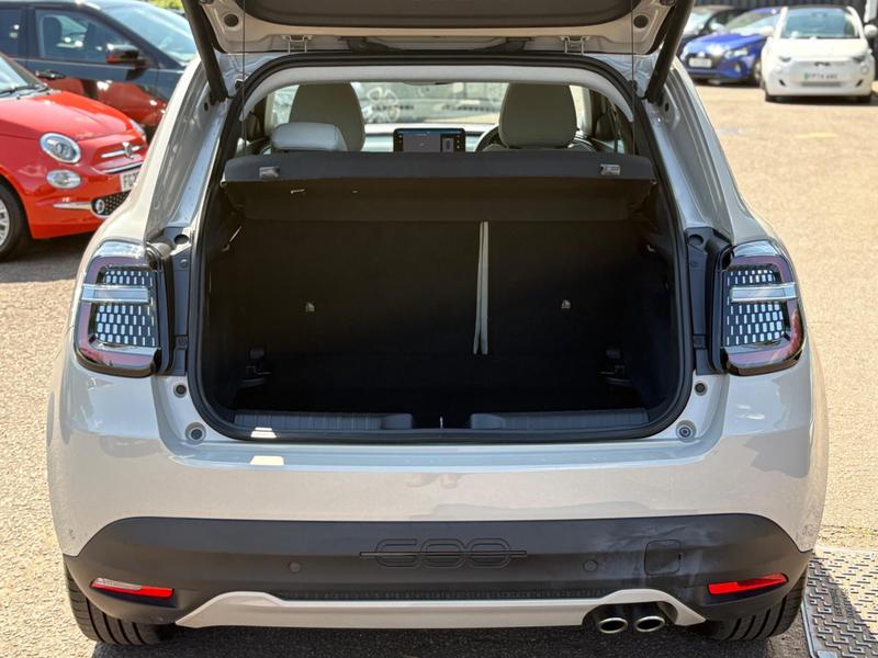 Used Fiat 600 2024 for sale - 76882642: Photo 16