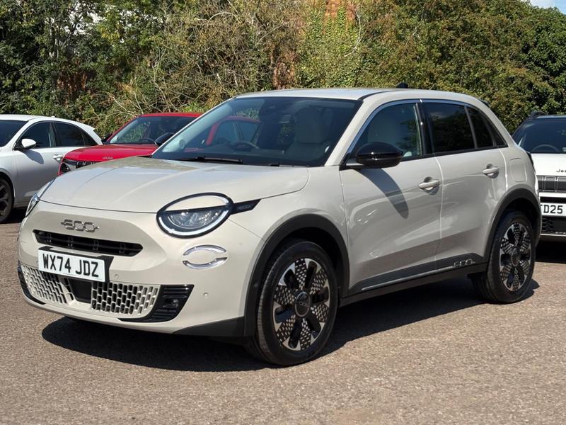 Used Fiat 600 2024 for sale - 76882642: Photo 4