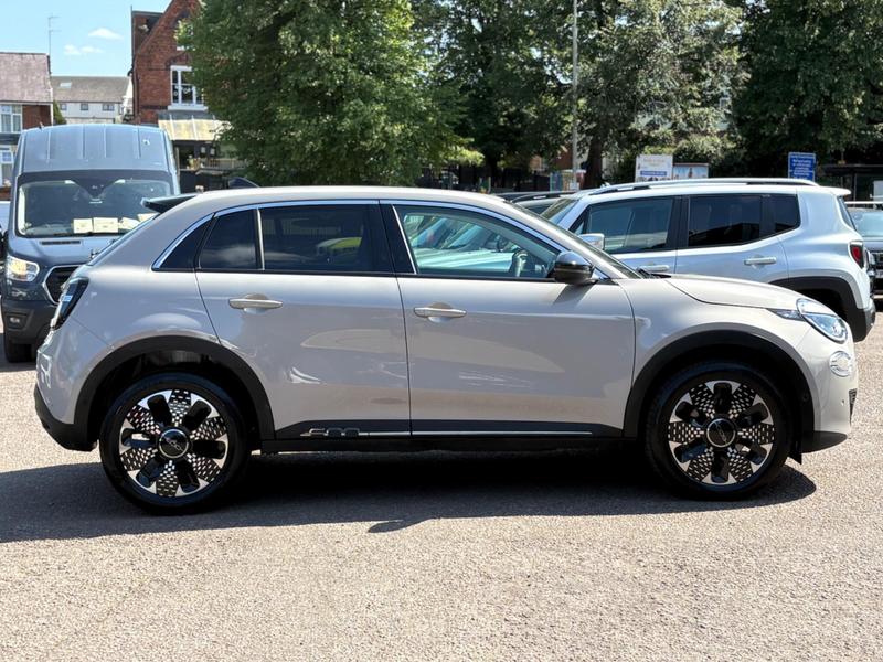 Used Fiat 600 2024 for sale - 76882642: Photo 8