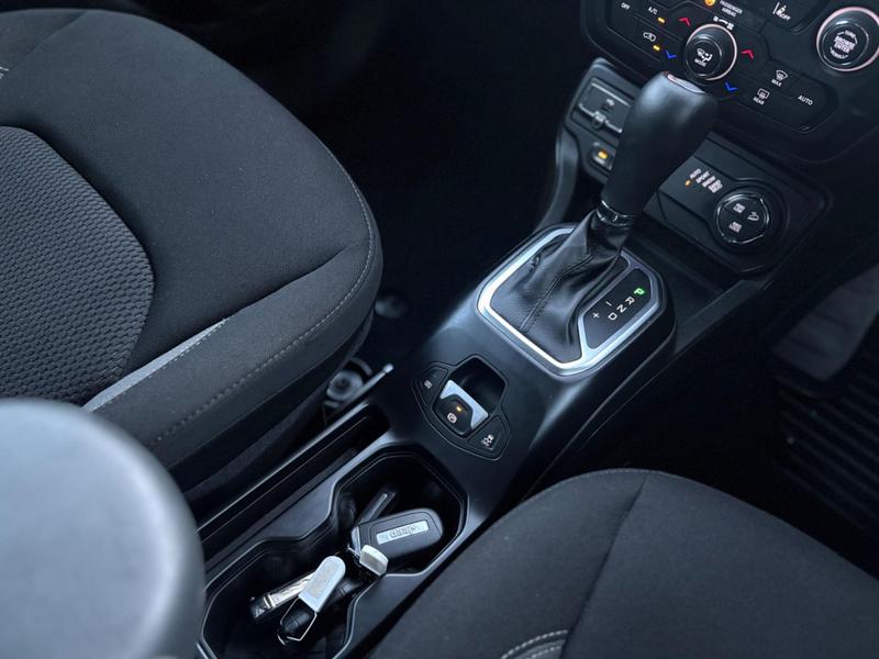 Used Jeep Renegade 2024 for sale - 77233700: Photo 11