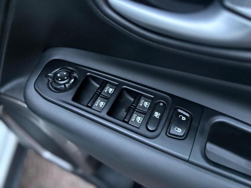 Used Jeep Renegade 2024 for sale - 77233700: Photo 18