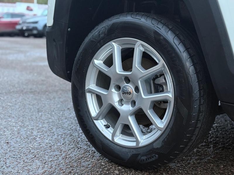 Used Jeep Renegade 2024 for sale - 77233700: Photo 27