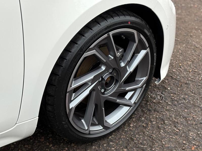 Used Abarth 500 2025 for sale - 76882542: Photo 11