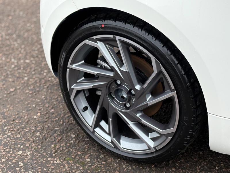 Used Abarth 500 2025 for sale - 76882542: Photo 12