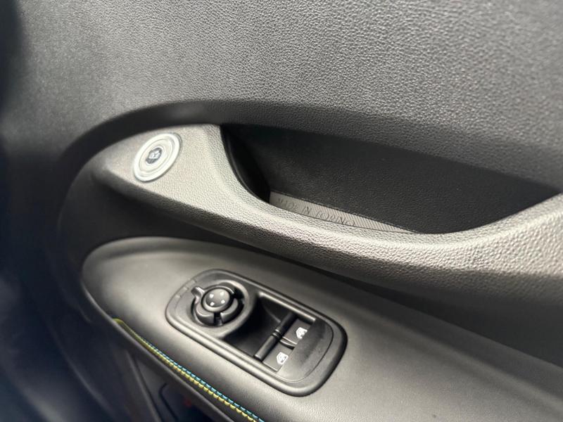 Used Abarth 500 2025 for sale - 76882542: Photo 25