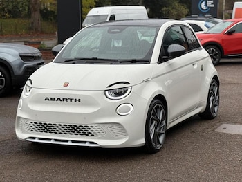 Used Abarth 500 2025 for sale - 76882542: Photo