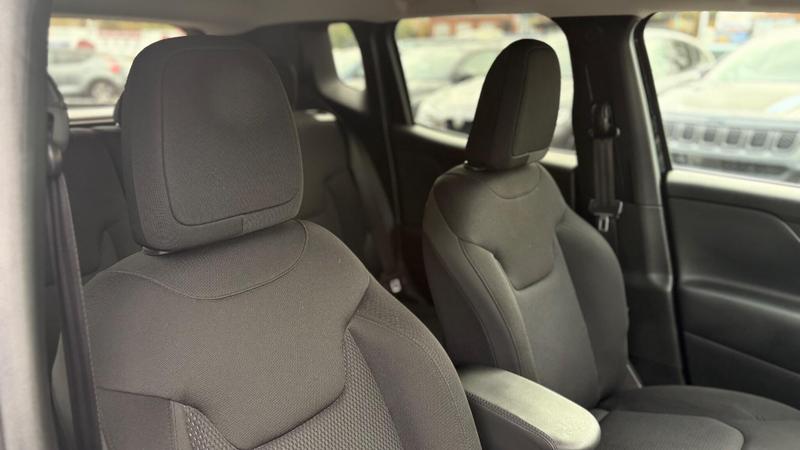 Used Jeep Renegade 2022 for sale - 77631230: Photo 11