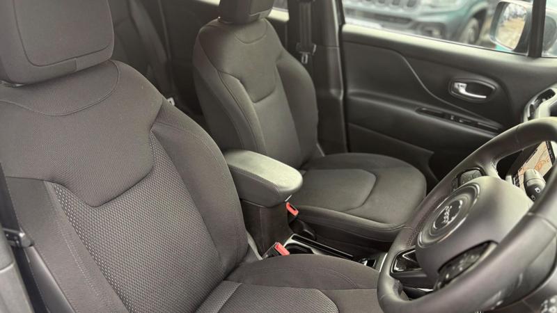 Used Jeep Renegade 2022 for sale - 77631230: Photo 12