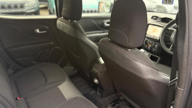 Used Jeep Renegade 2022 for sale - 77631230: Photo 15