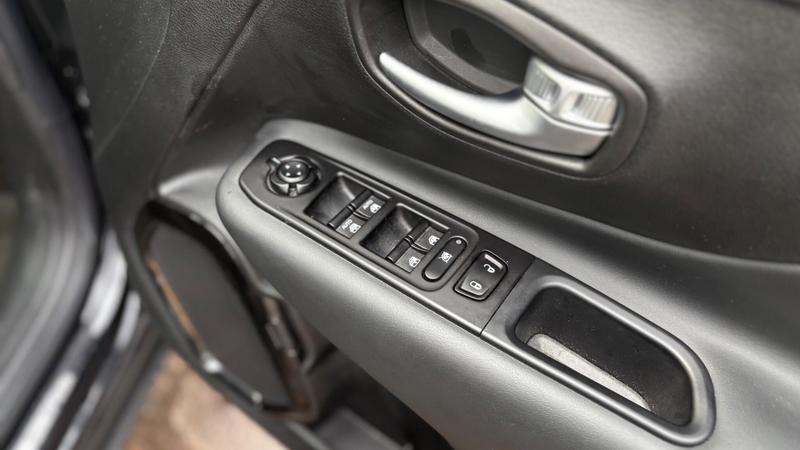 Used Jeep Renegade 2022 for sale - 77631230: Photo 18