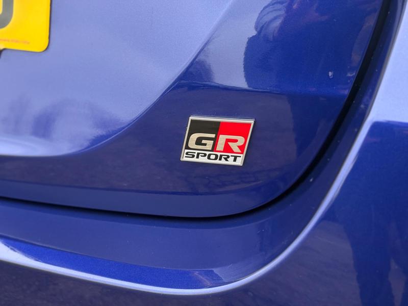 Used Toyota Yaris 2024 for sale - 77332475: Photo 41