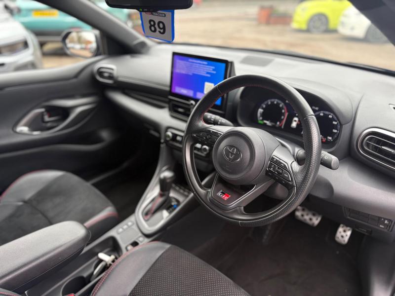 Used Toyota Yaris 2024 for sale - 77332475: Photo 8
