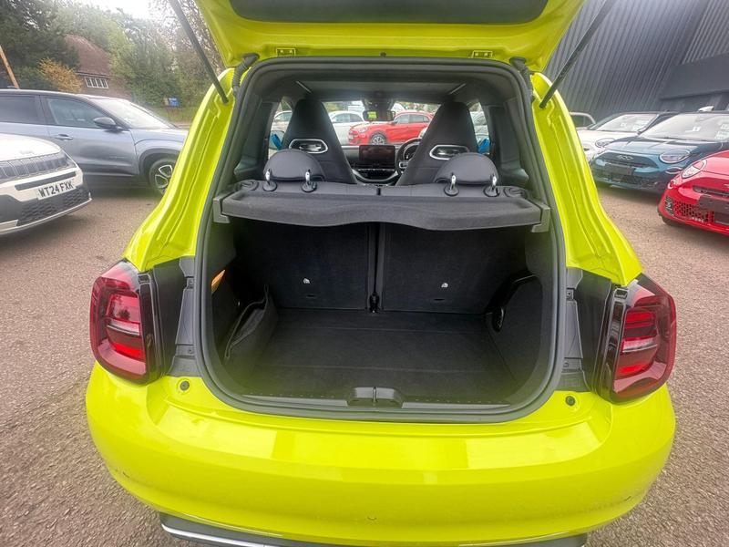 Used Abarth 500 2024 for sale - 76882664: Photo 12