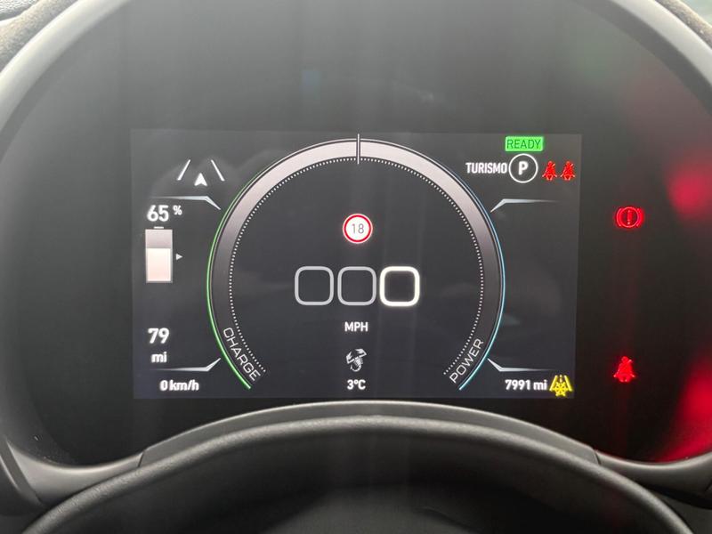 Used Abarth 500 2024 for sale - 76882664: Photo 30