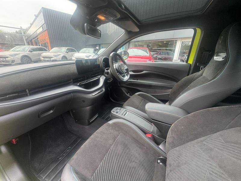 Used Abarth 500 2024 for sale - 76882664: Photo 36