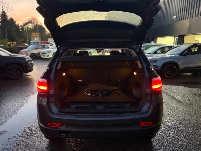 Used Jeep Compass 2024 for sale - 76949008: Photo 7