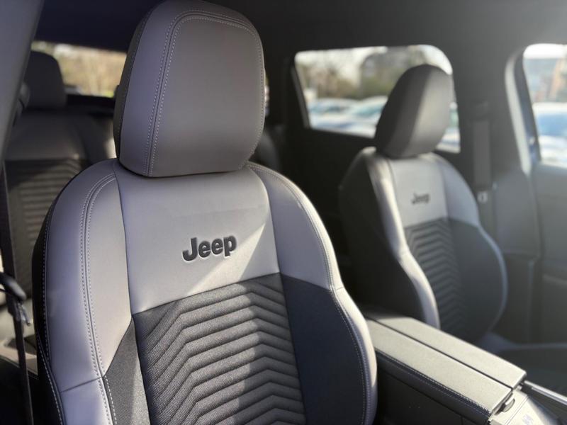 Used Jeep Compass for sale - 77707090: Photo 14