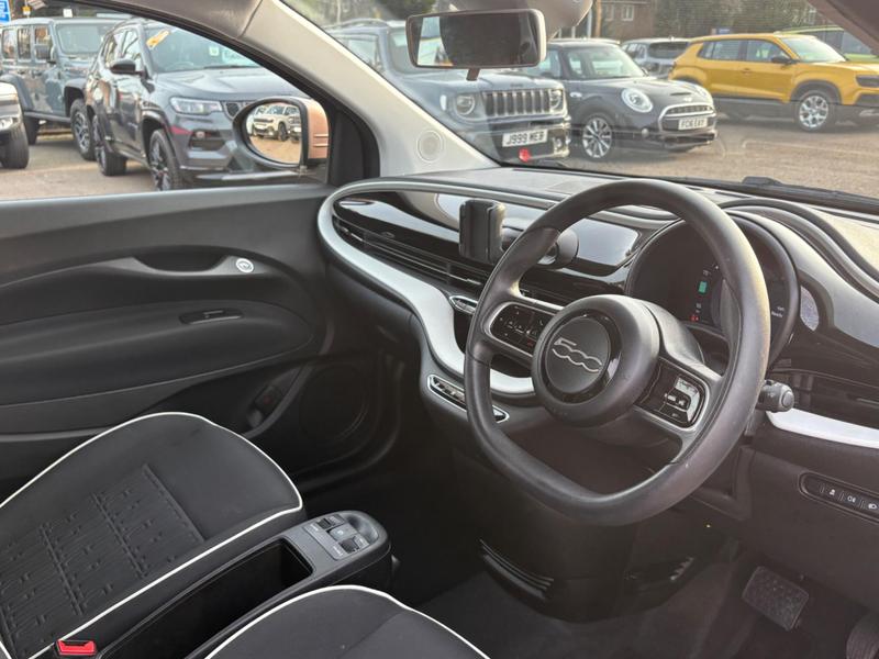 Used Fiat 500e for sale - 77965849: Photo 10