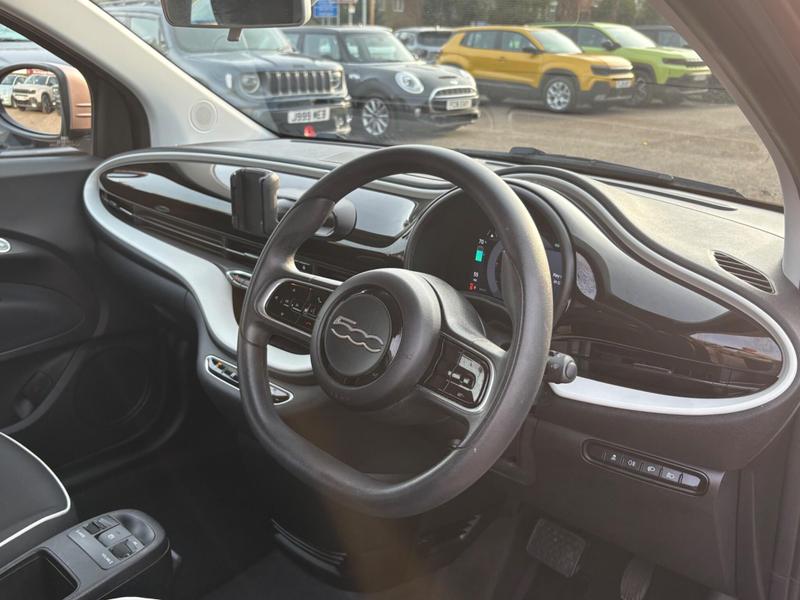 Used Fiat 500e for sale - 77965849: Photo 9