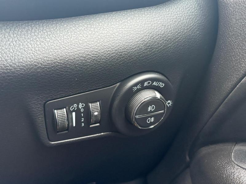 Used Jeep Compass 2024 for sale - 78087803: Photo 25