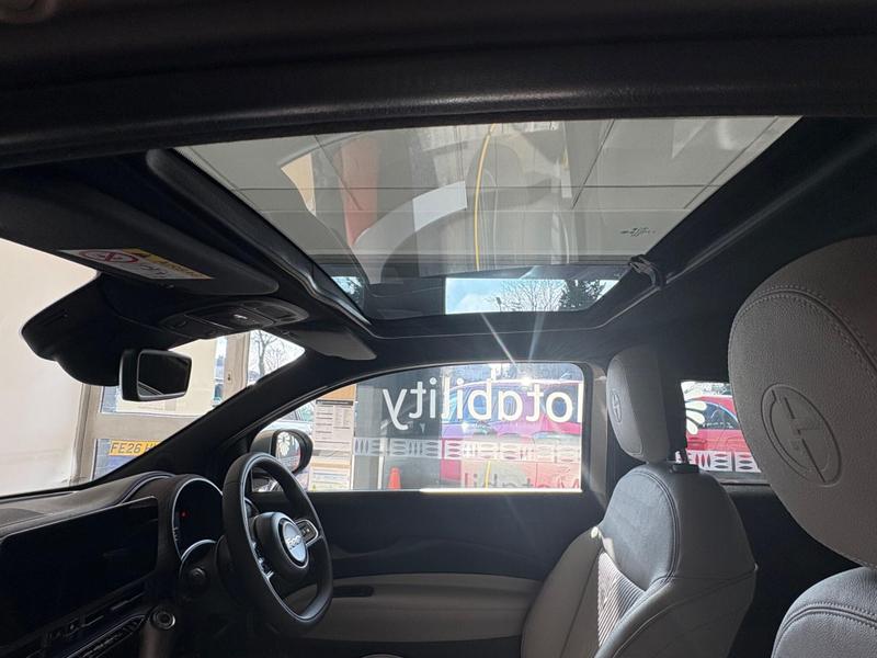 Used Fiat 500e for sale - 77447509: Photo 30