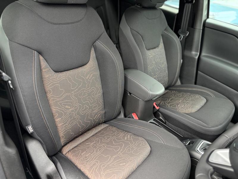 Used Jeep Renegade 2025 for sale - 76888079: Photo 16