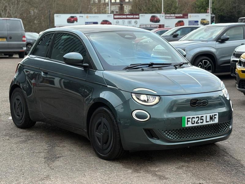 Used Fiat 500 2025 for sale - 76882391: Photo 1