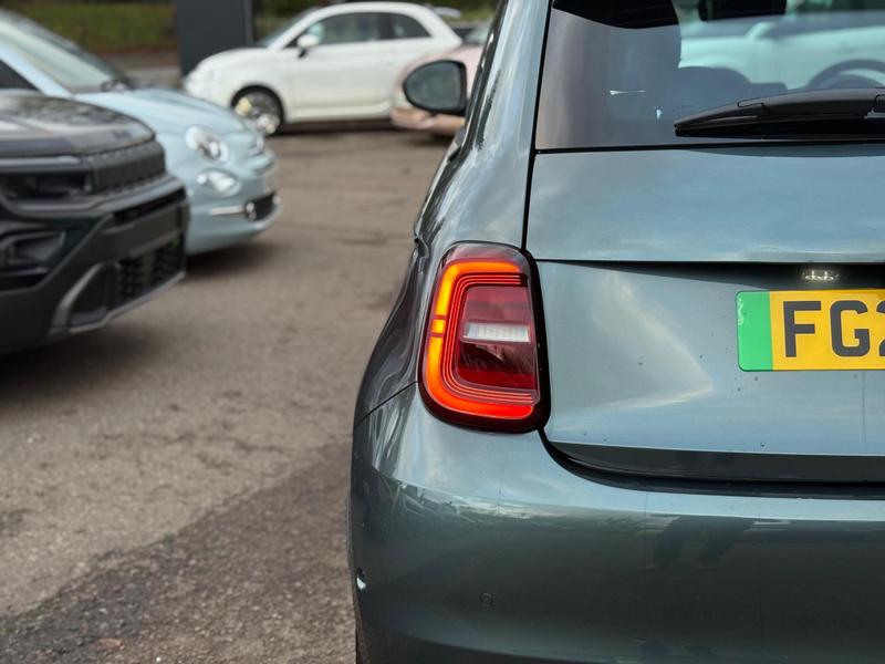 Used Fiat 500 2025 for sale - 76882391: Photo 31