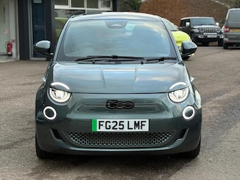 Used Fiat 500 2025 for sale - 76882391: Photo