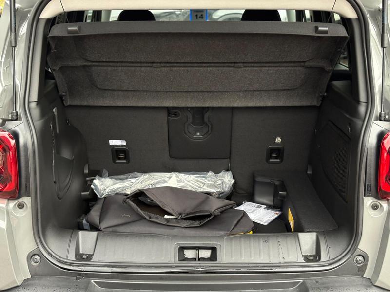 Used Jeep Renegade 2025 for sale - 77707084: Photo 9