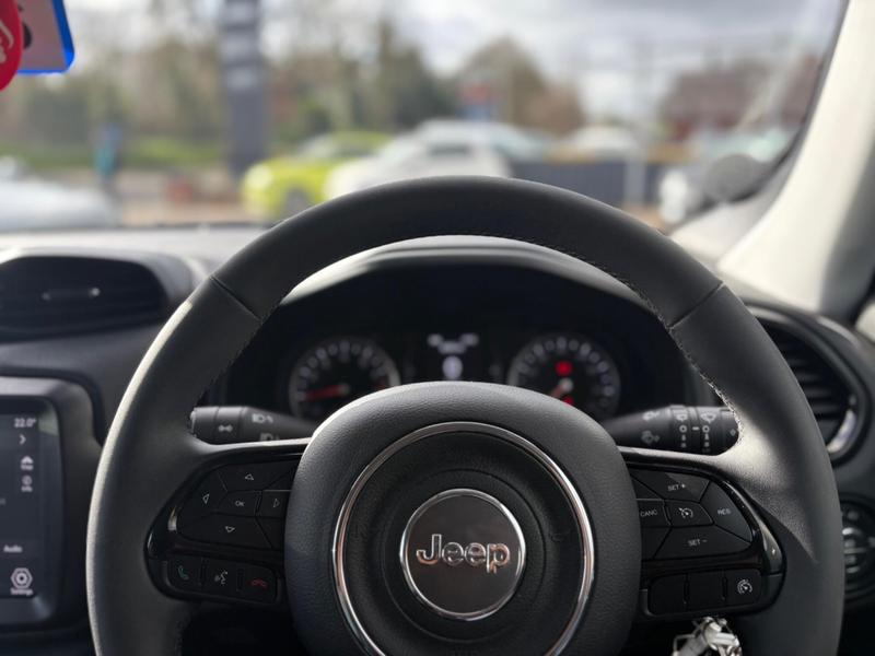 Used Jeep Renegade 2022 for sale - 77631229: Photo 40