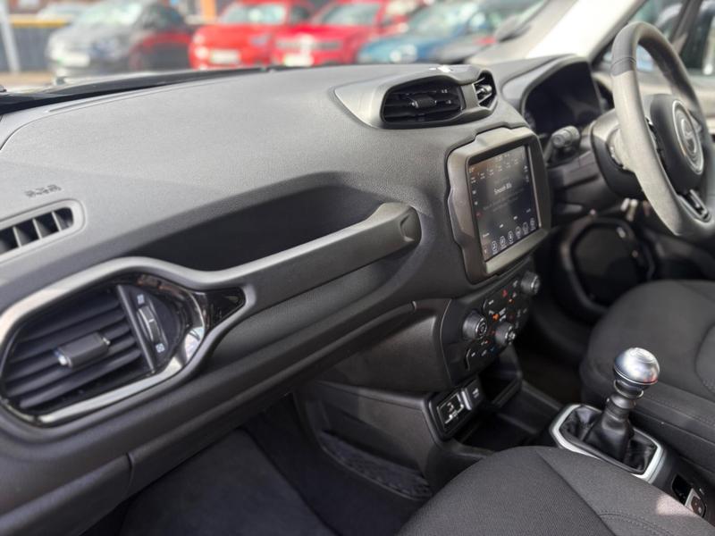 Used Jeep Renegade 2022 for sale - 77631229: Photo 9