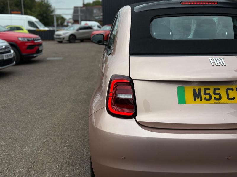 Used Fiat 500 2021 for sale - 76888217: Photo 12