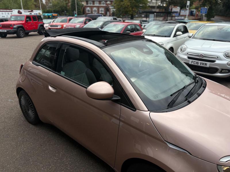 Used Fiat 500 2021 for sale - 76888217: Photo 28