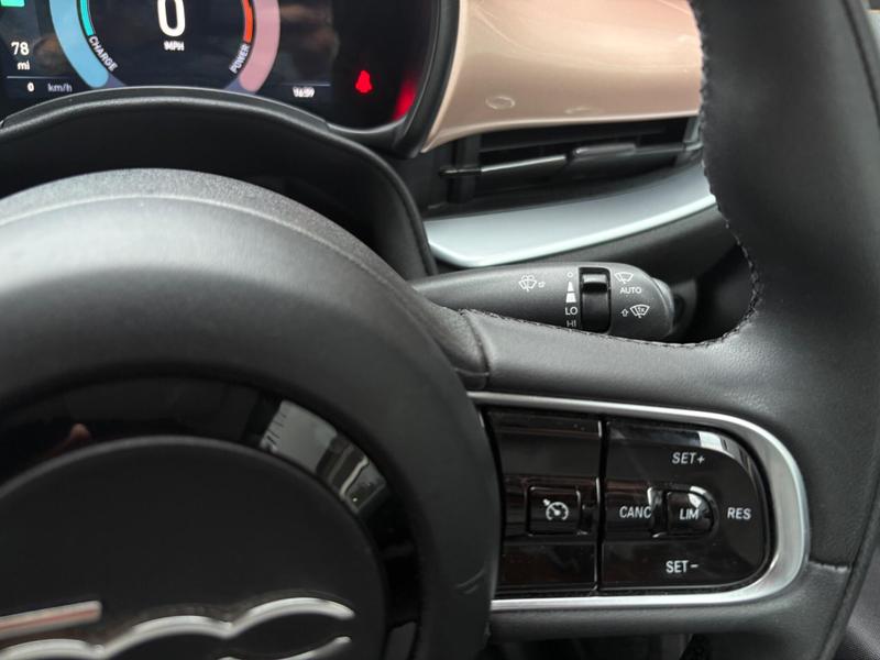 Used Fiat 500 2021 for sale - 76888217: Photo 30