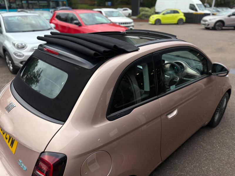 Used Fiat 500 2021 for sale - 76888217: Photo 32