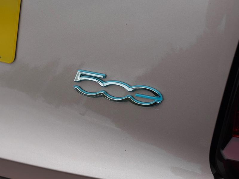 Used Fiat 500 2021 for sale - 76888217: Photo 7