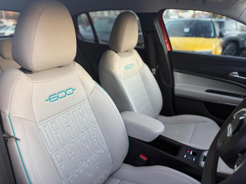 Used Fiat 600 2024 for sale - 76882587: Photo 11