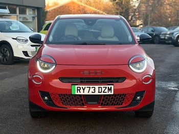 Used Fiat 600 2024 for sale - 76882587: Photo