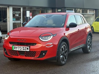 Used Fiat 600 2024 for sale - 76882587: Photo