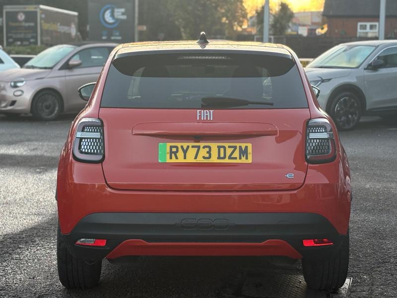 Used Fiat 600 2024 for sale - 76882587: Photo 6
