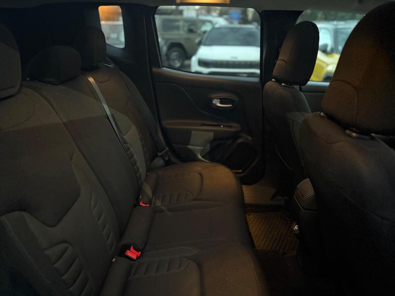 Used Jeep Renegade 2025 for sale - 76908619: Photo 15