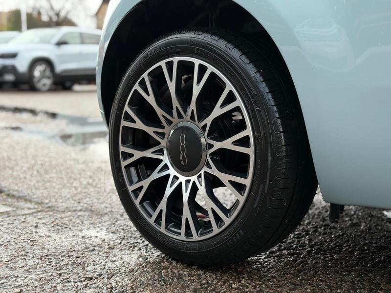 Used Fiat 500 2023 for sale - 76882375: Photo 19